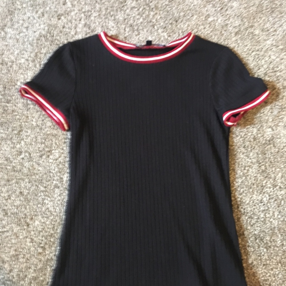 Short sleeve
